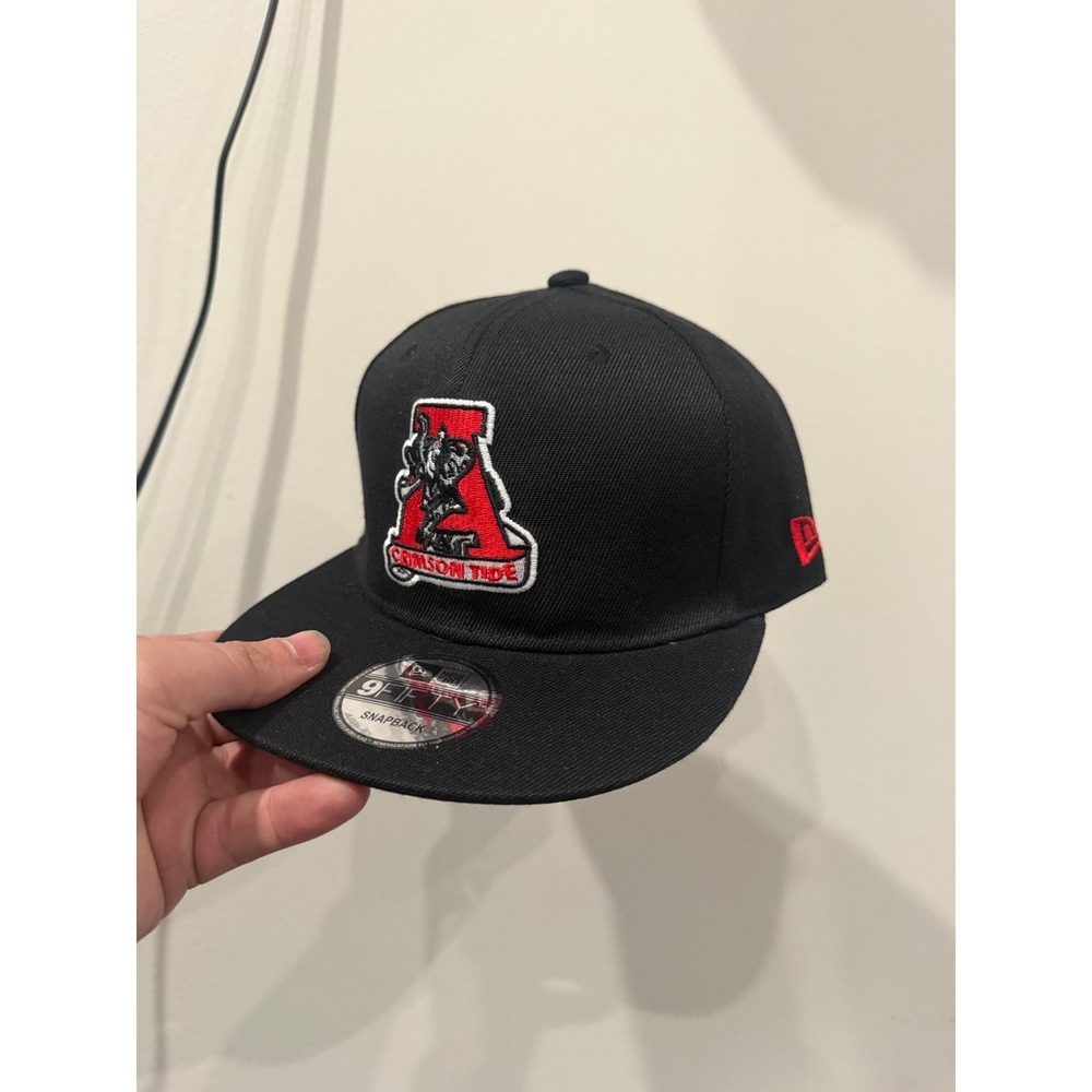 New Era Alabama Crimson Tide 9FIFTY Snapback Hat Black Red Under Brim Mens Cap